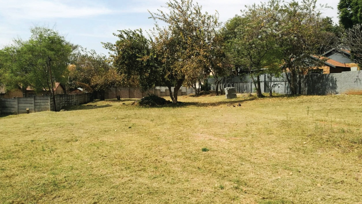 Our Ward Matters continued maintaining public spaces in Ward 15 on Monday, 31 August 2026.