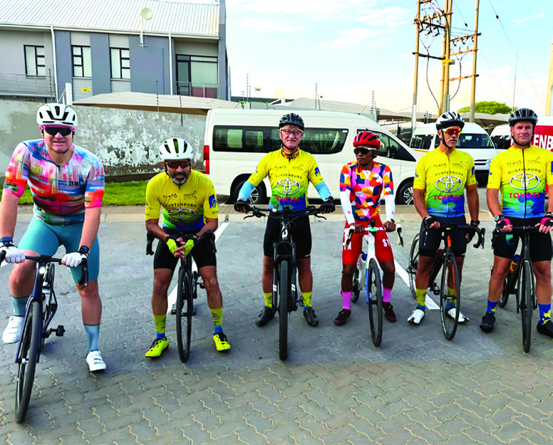 RCC’s road cyclists enjoyed a morning ride to Buffelspoort and back on 17 October.